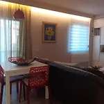 Lake View Apartment