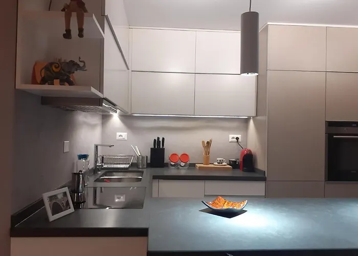 Lake View Apartment
